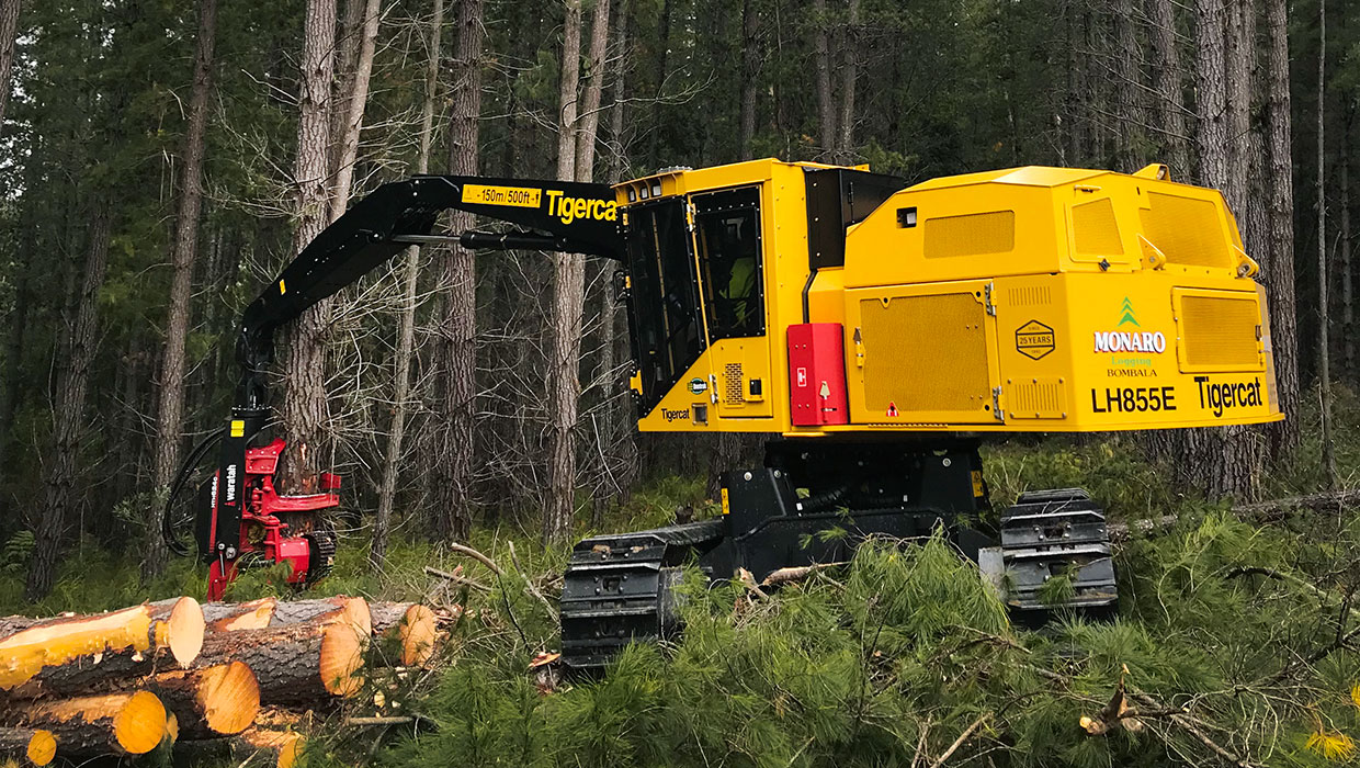 Image of a Mackolines Machines & Hire LH855E harvester working in the field