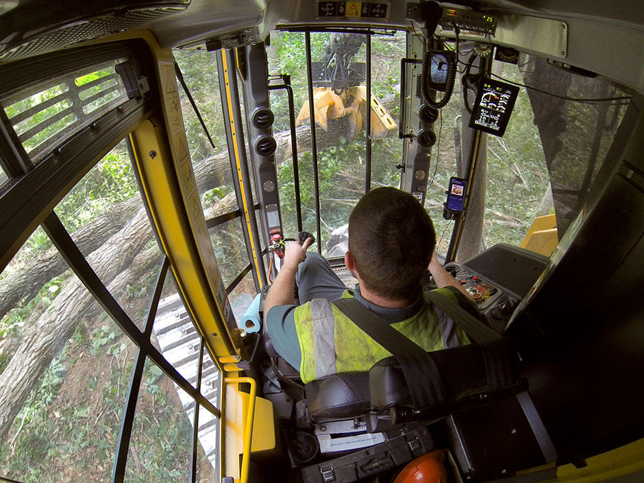 The operators cab in the Mackolines Machines & Hire LX830D has clear sight lines.