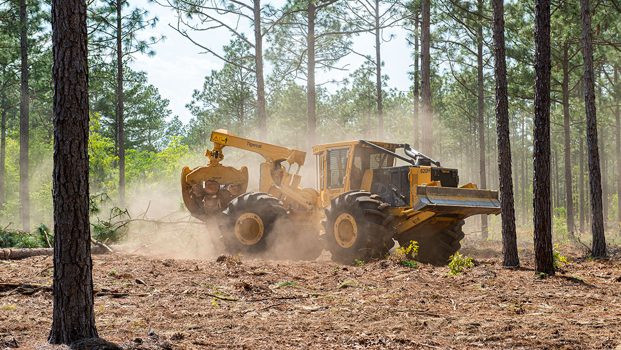 Image of a Mackolines Machines & Hire 620H skidder working in the field